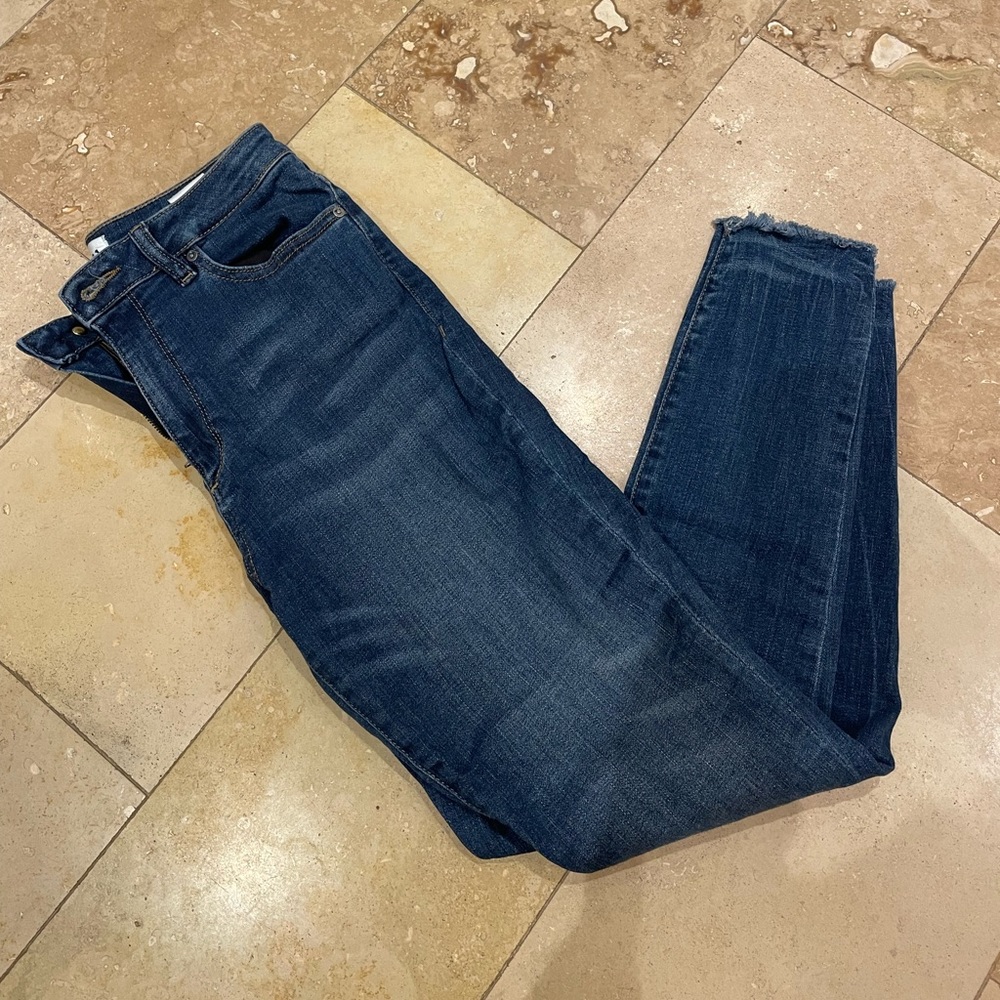 DL1961 jeans. Chrissy Trimtone Skinny. Size 27